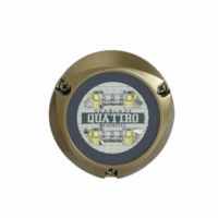 Luz led marina sumergible SeaBlaze Quattro, emite luz multicolor de 2000 l?menes, fabricada en bronce naval con grado de protección IP68.