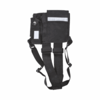 Pechera Universal sin logo con soporte para radio y bol?grafo m?s bolsa con cinta adherente para su seguridad.