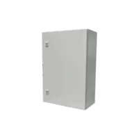 Gabinete de Acero IP66 Uso en Intemperie (500 x 700 x 250 mm) con Placa Trasera Interior Met?lica y Compuerta Inferior Atornillable (Incluye Chapa y Llave T).