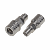 Adaptador en L?nea de Bajo PIM, de Conector QMA (Quick Mate) Macho a SMA Hembra, Bronce Blanco/ Oro/ Tefl?n.