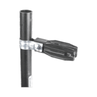 Aislador de paso o esquina con abrazadera incluida de 1 Pulgada  para uso en tubería de malla cicl?nica.