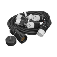 TOMACORRIENTE TIPO SOCAPEX CON DERIVACIÓN A 6 TOMAS TIPO NEMA L6