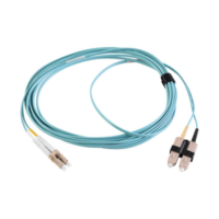 Jumper de Fibra Óptica Multimodo 50/125 XGLO OM3, LC-SC Duplex, OFNR, Color Aqua, 2 Metros