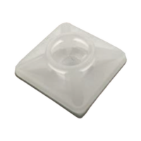 Base Autoadherible para Cinchos Práctica y Eficiente para la Organización y Fijación de Cables, Fabricada en Nylon Resistente y de Color Natural con una Medida de 19x19 mm, Paquete con 100 Piezas (4210-00001)